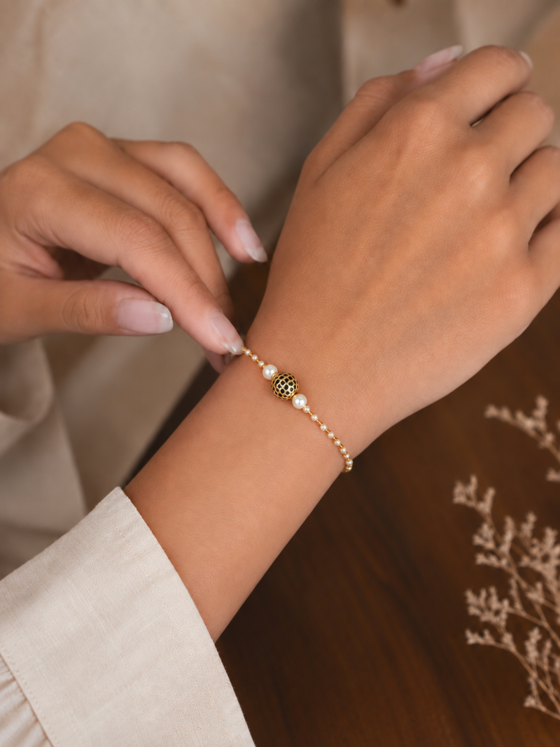 Pearlora Noir Bracelet